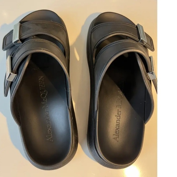 Alexander McQueen men\'s   Black Slide Sandals main image 7